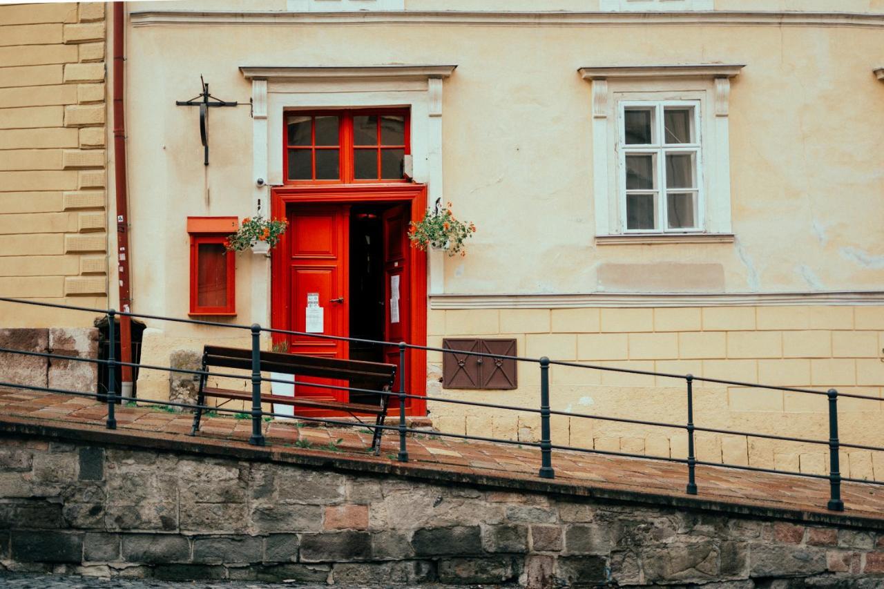 Penzion Cosmopolitan Ii. Otel Banská Štiavnica Dış mekan fotoğraf