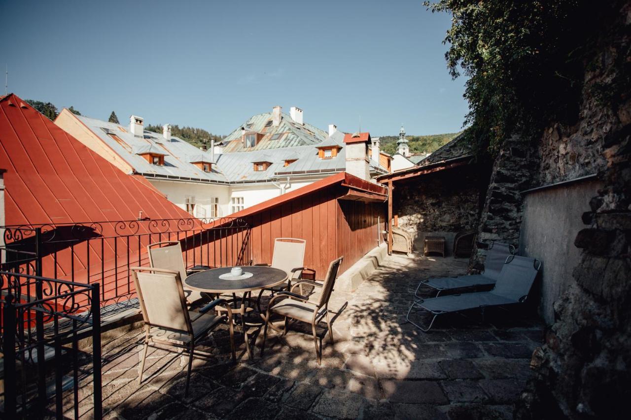 Penzion Cosmopolitan Ii. Otel Banská Štiavnica Dış mekan fotoğraf